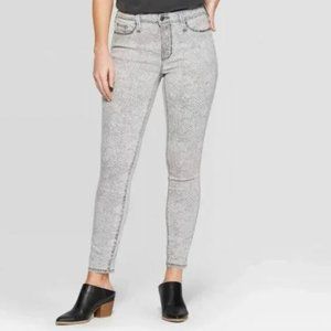Universal Thread Snakeskin Print High Rise Skinny Jean Size 8/29R